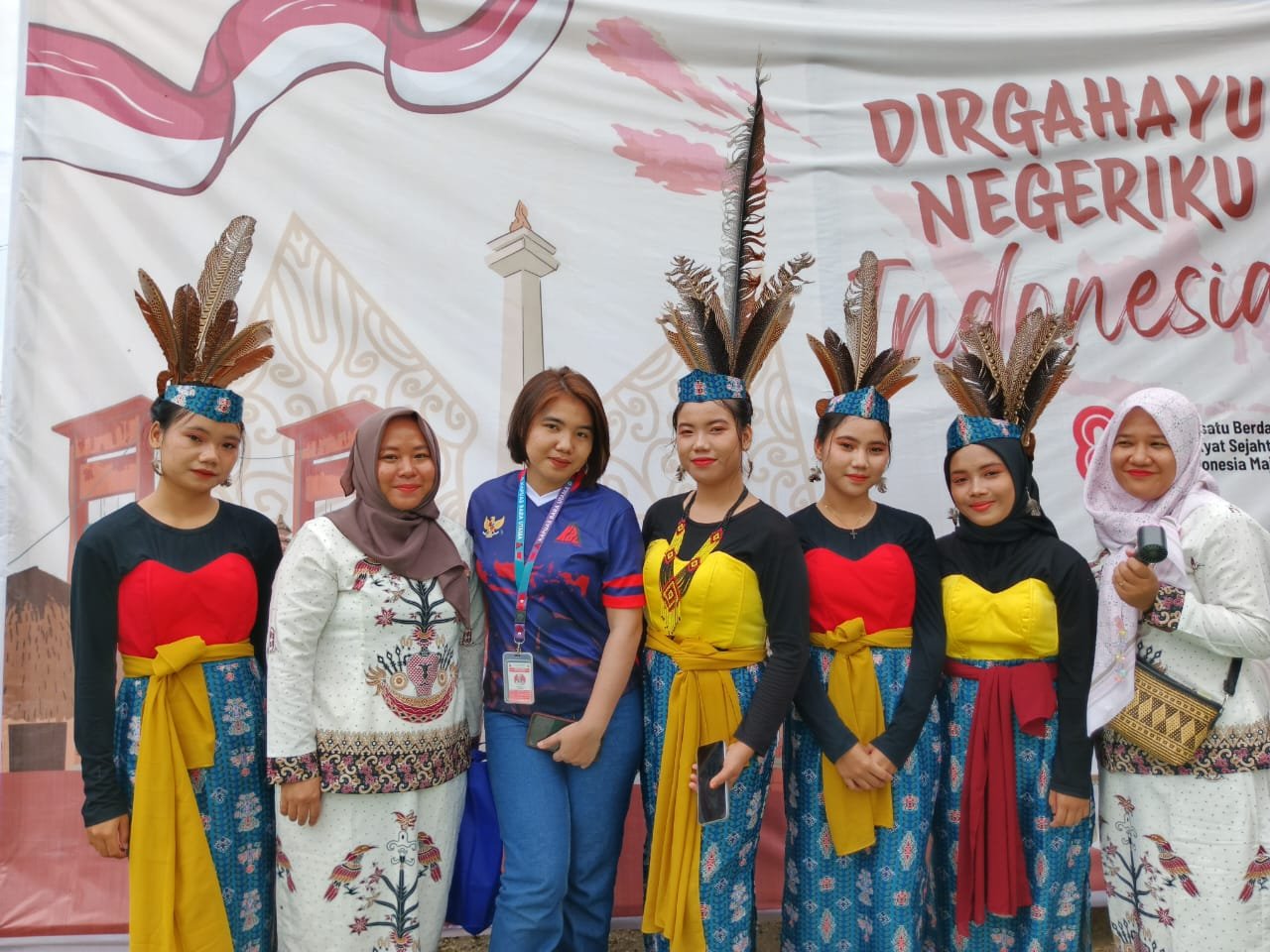 Menumbuhkan minat dan bakat siswa dalam seni tari tradisional